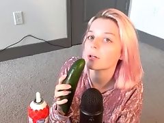 Asmr-cucumber Sucking