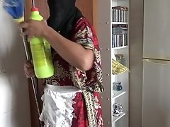 Arab Maid Cleans Kitchen And Gulps Spunk For Tips
