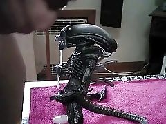 Alien Fuck 11+surprise! :)